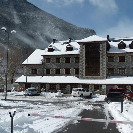 Complejo Turistico Bielsa Hotel Y Camping Exterior foto