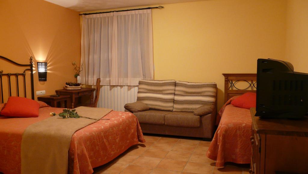 Complejo Turistico Bielsa Hotel Y Camping Quarto foto